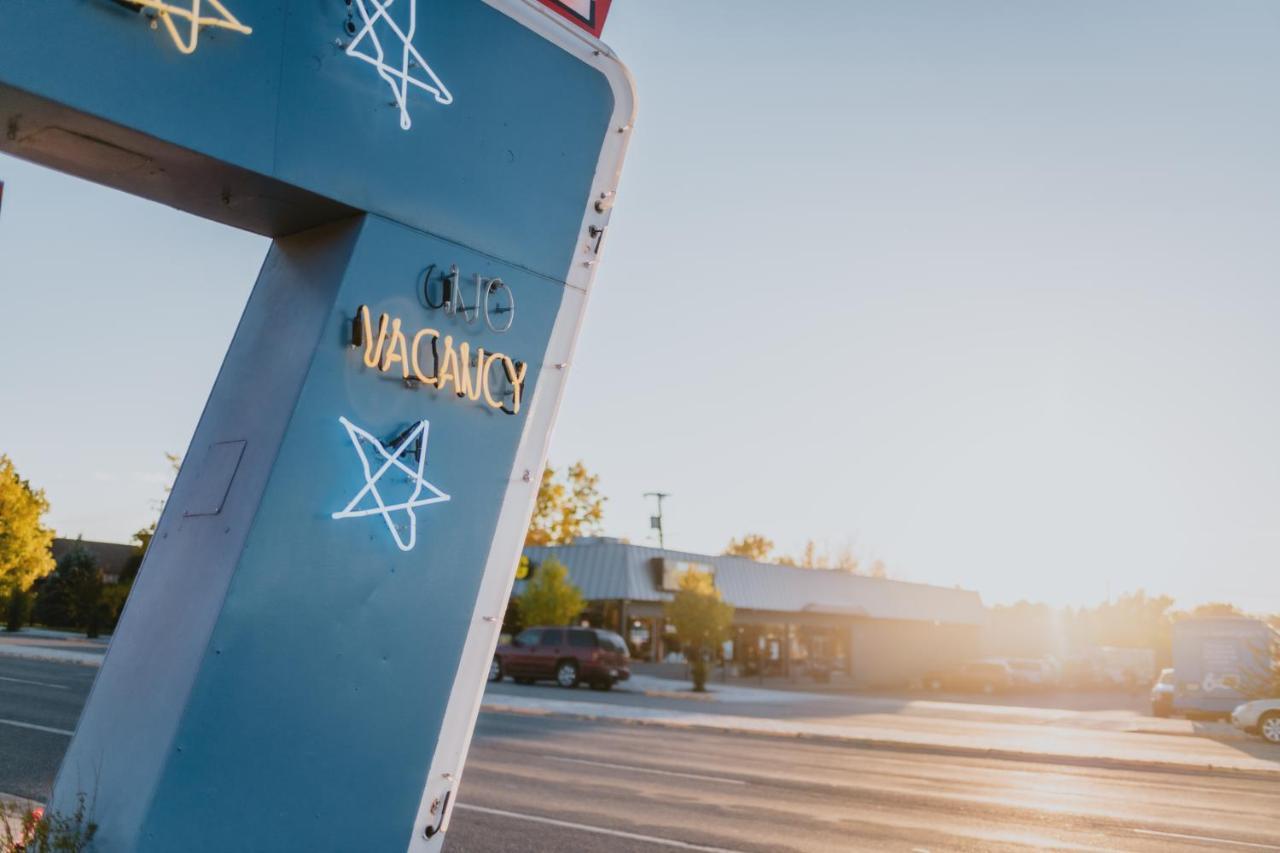 Sapphire Motel Midtown Бозмен Екстер'єр фото